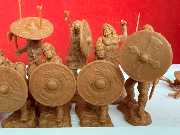 Einar & Vikings   SPECIAL 3 SETS/ 33 FIGURES (Rust/Brown Color) + 14 OF OUR WAR LORD FRISIANS