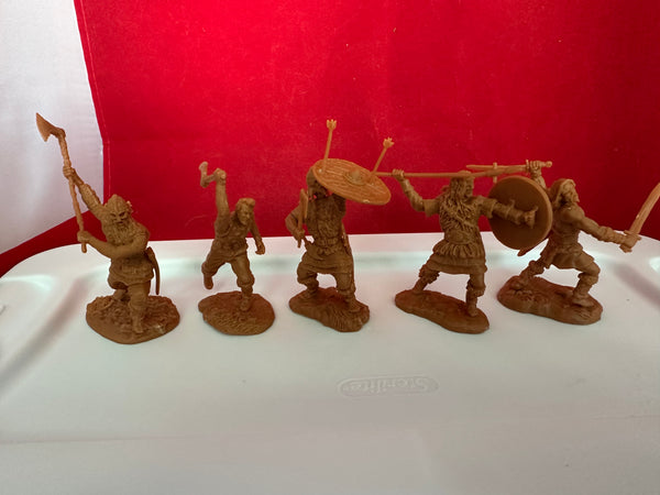 Einar & Vikings   SPECIAL 3 SETS/ 33 FIGURES (Rust/Brown Color) + 14 OF OUR WAR LORD FRISIANS
