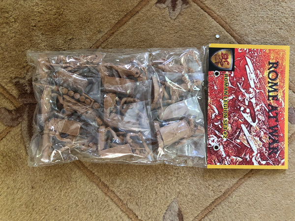 ROMAN ARMY SET #2 BRONZE / GOLD PLASTIC 9 FIGURES PLUS LOADS OF ALTERNATE PARTS